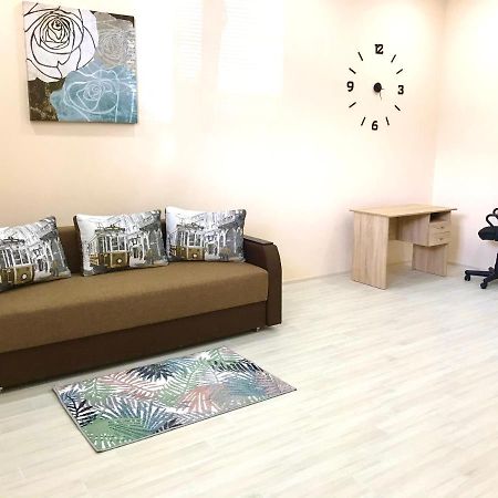 Комфортные Апартаменты Smart Zarvantsy Exterior foto
